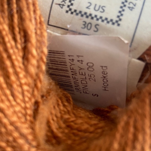 Juniper Moon Farm Findley Yarn in Brown 41 copper color 50% merino 50% silk - Picture 6 of 6